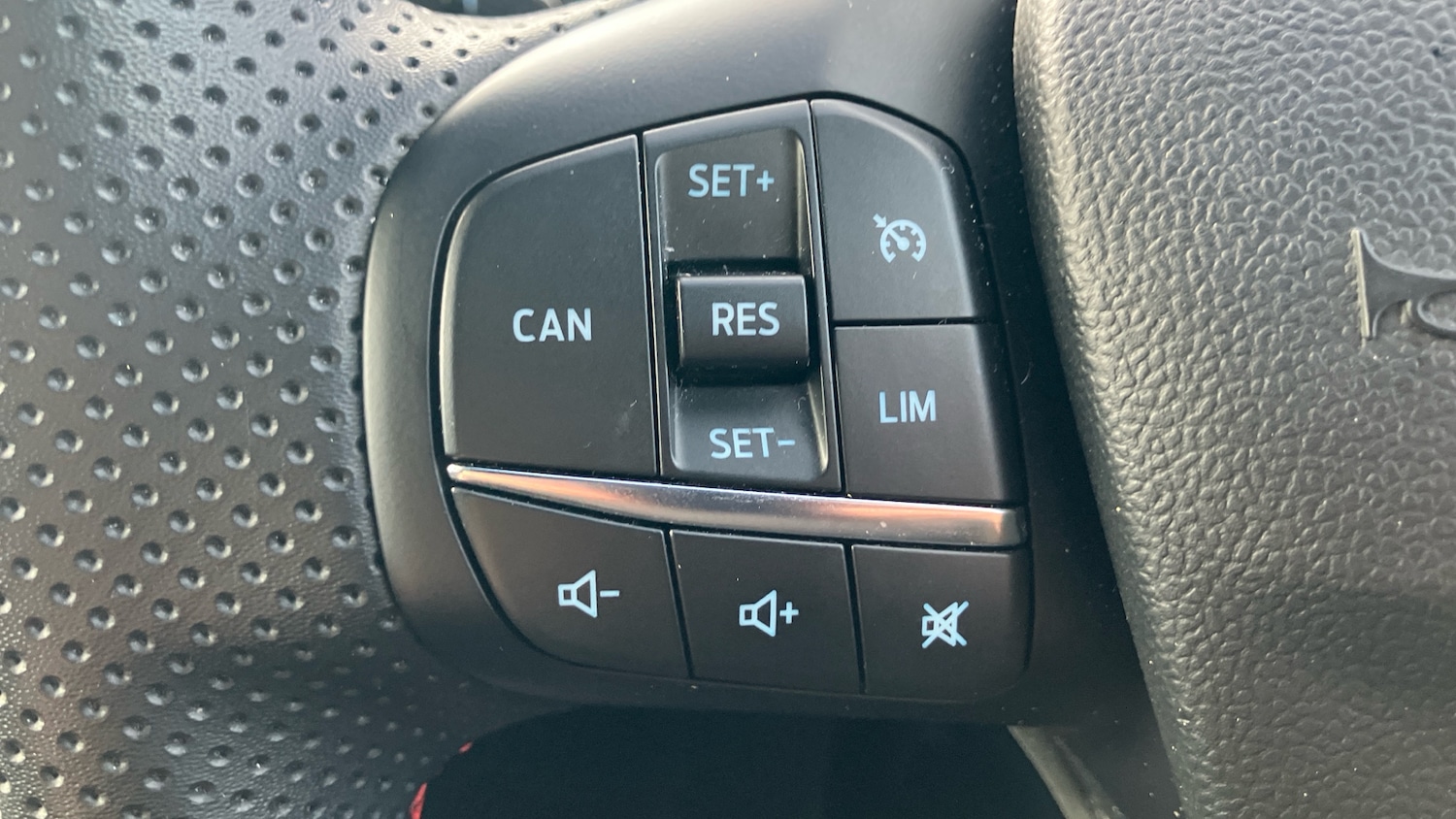 Used Ford Puma 2024 for sale - 76363287: Photo 21