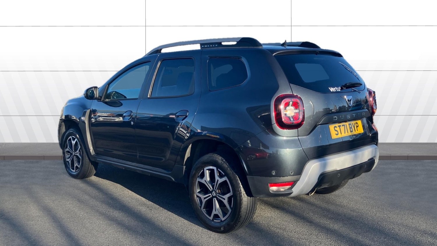 Used Dacia Duster 2021 for sale - 76649981: Photo 2
