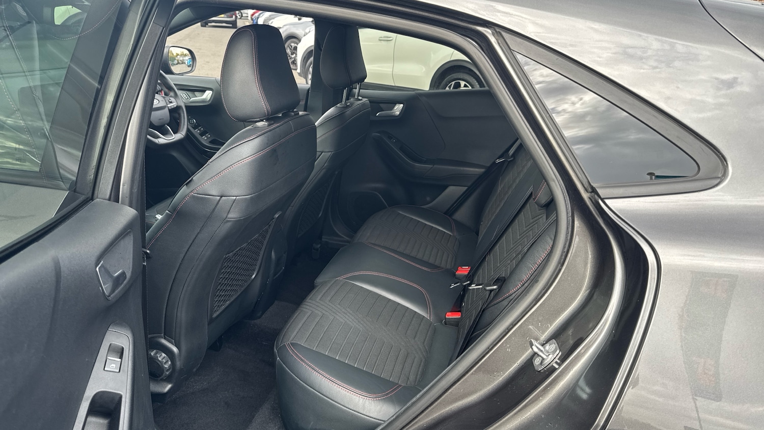 Used Ford Puma 2020 for sale - 76196396: Photo 16