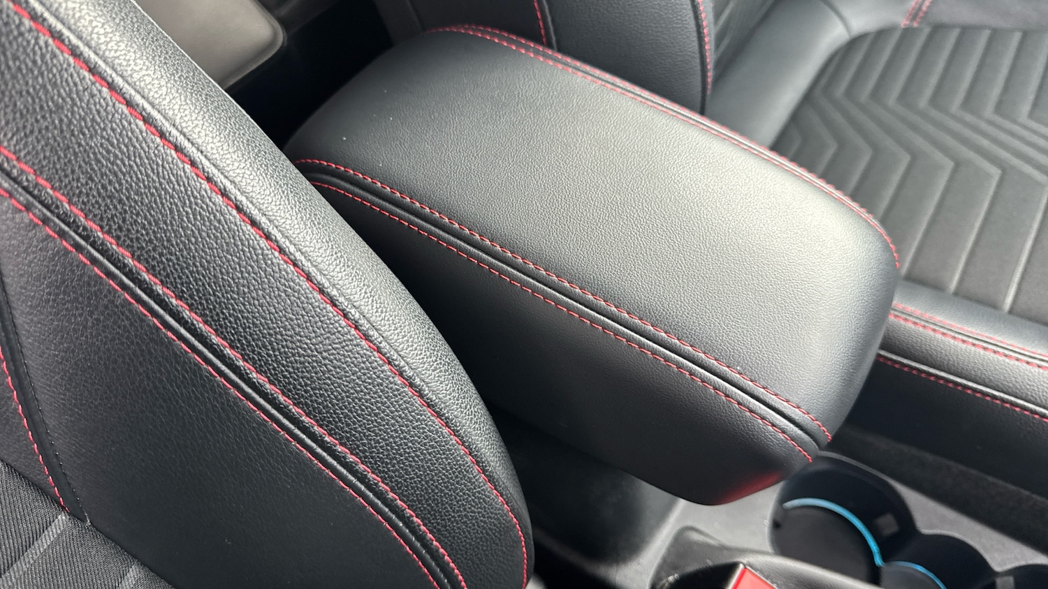 Used Ford Puma 2020 for sale - 76196396: Photo 37