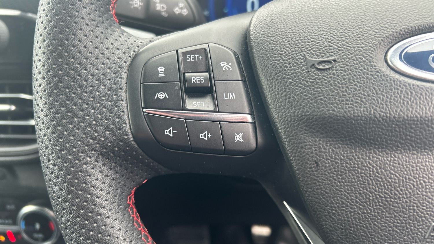 Used Ford Kuga 2023 for sale - 78105462: Photo 25