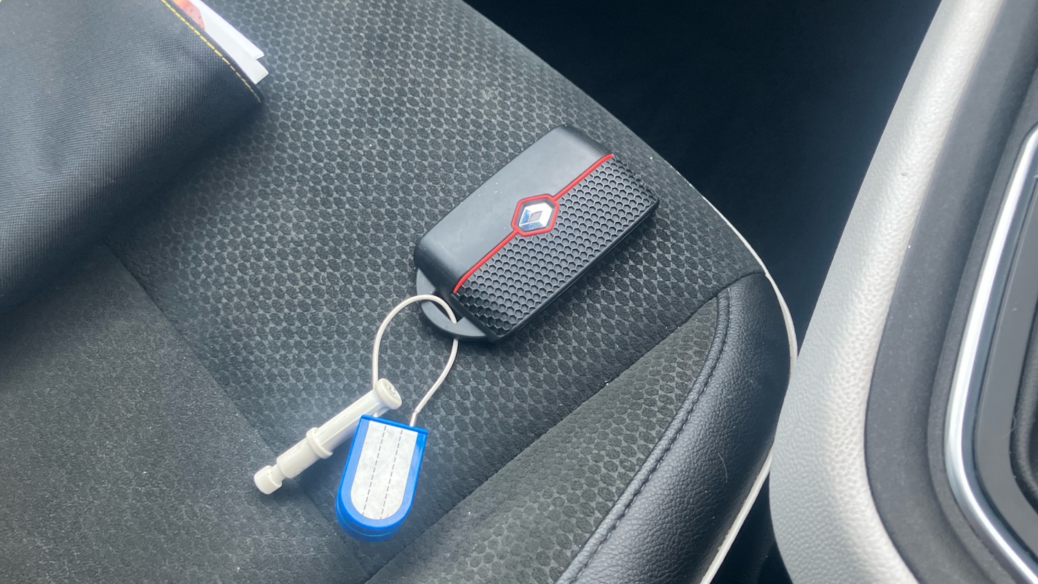 Used Renault Clio 2021 for sale - 77282917: Photo 20