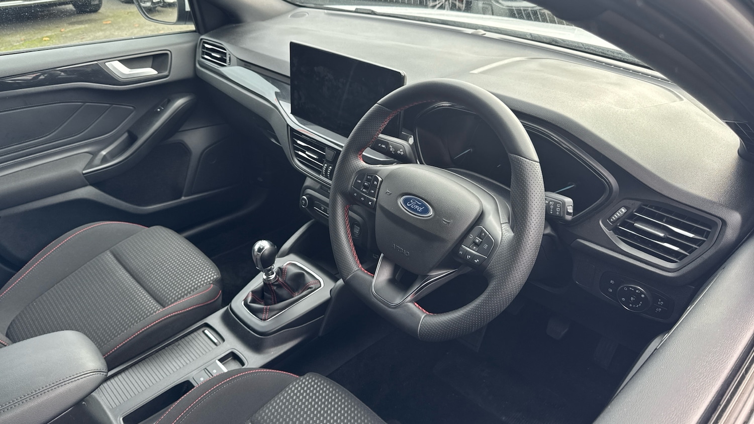 Used Ford Focus 2023 for sale - 76508074: Photo 11