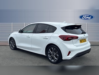 Used Ford Focus 2023 for sale - 76508074: Photo