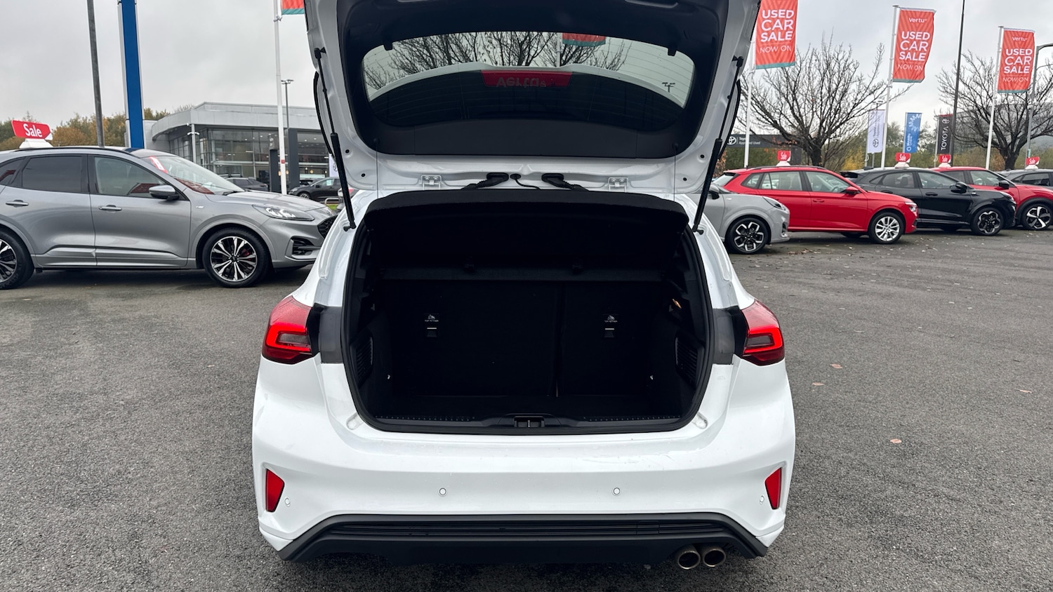 Used Ford Focus 2023 for sale - 76508074: Photo 4