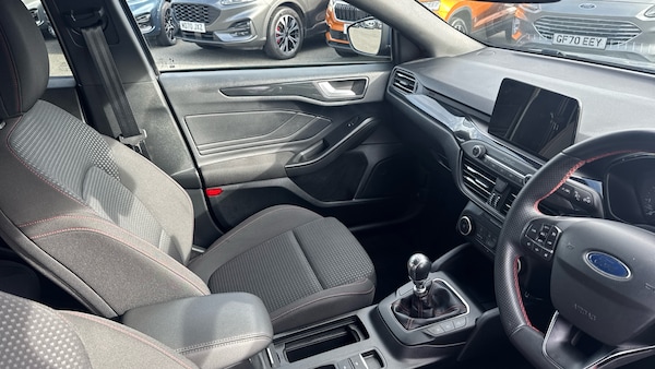 Used Ford Focus 2020 for sale - 76205402: Photo 14