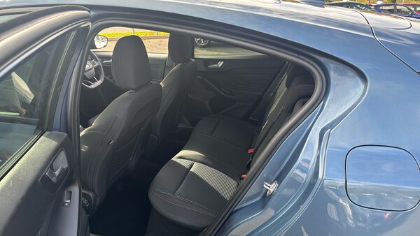 Used Ford Focus 2020 for sale - 76205402: Photo 16