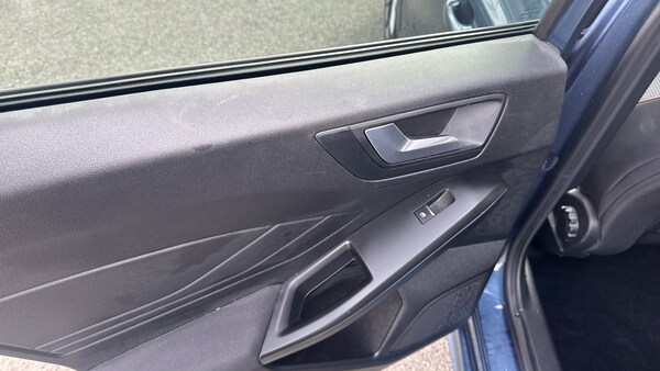 Used Ford Focus 2020 for sale - 76205402: Photo 38