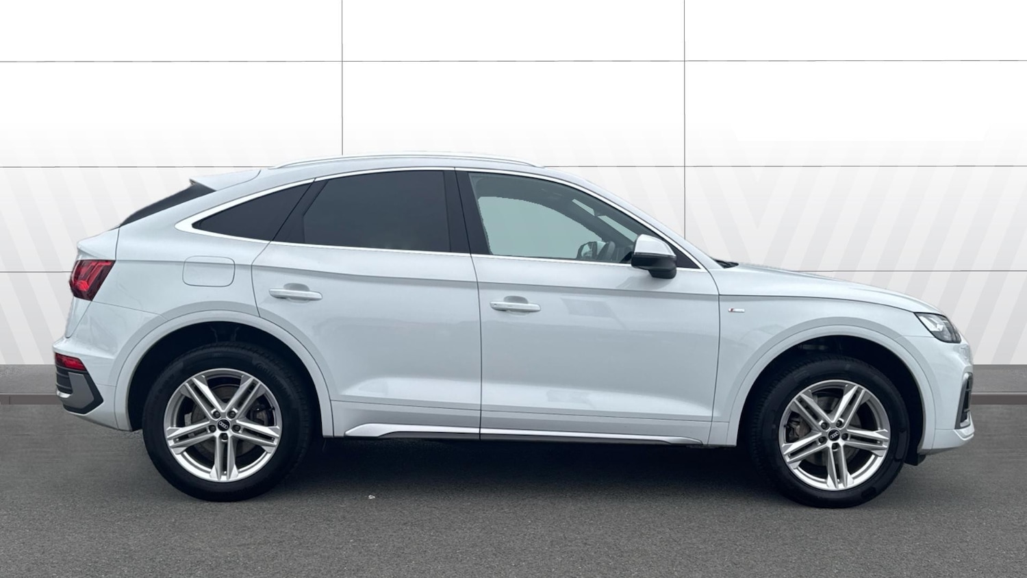 Used Audi Q5 2021 for sale - 76265297: Photo 5