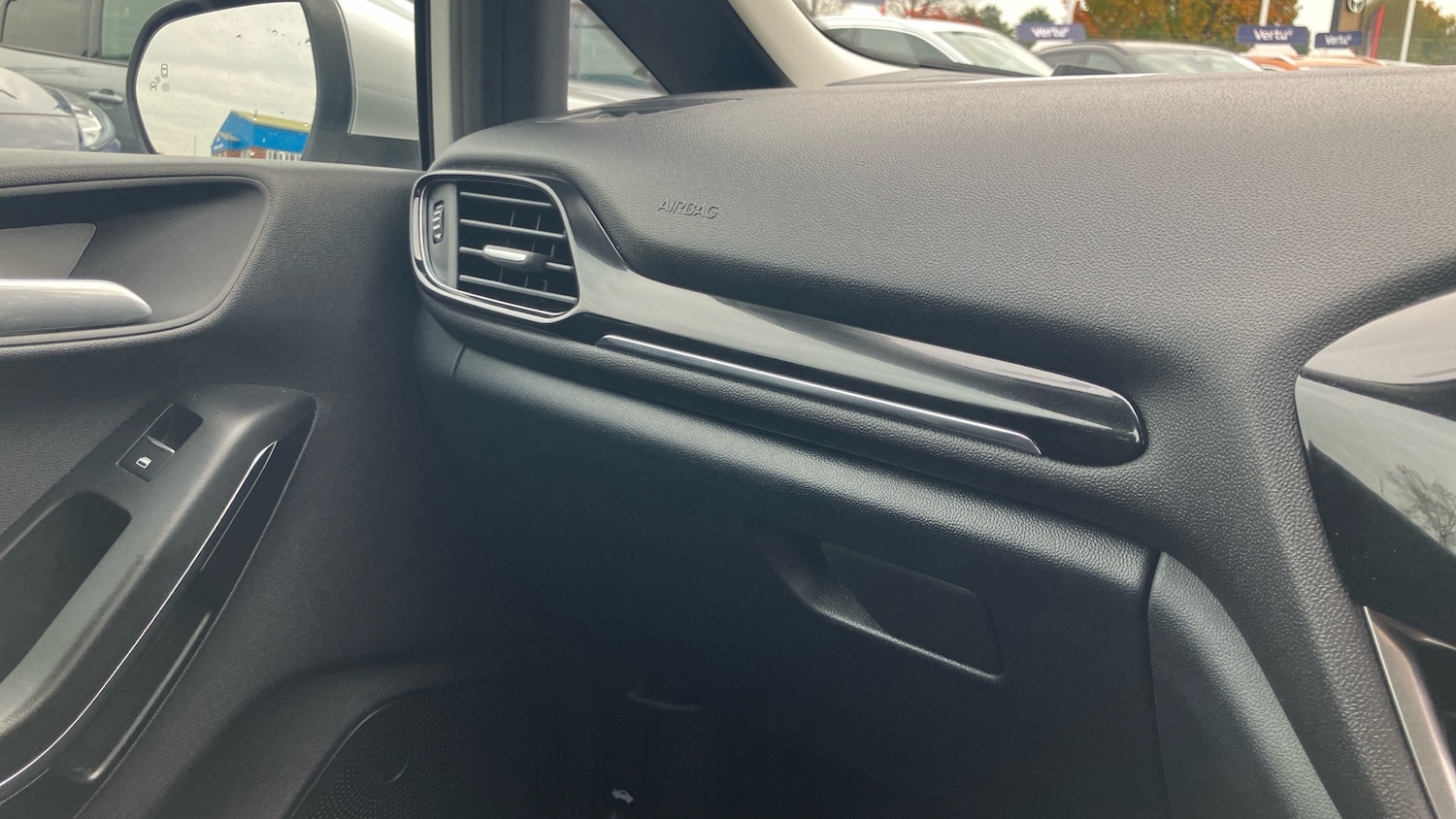 Used Ford Fiesta 2020 for sale - 76335081: Photo 24