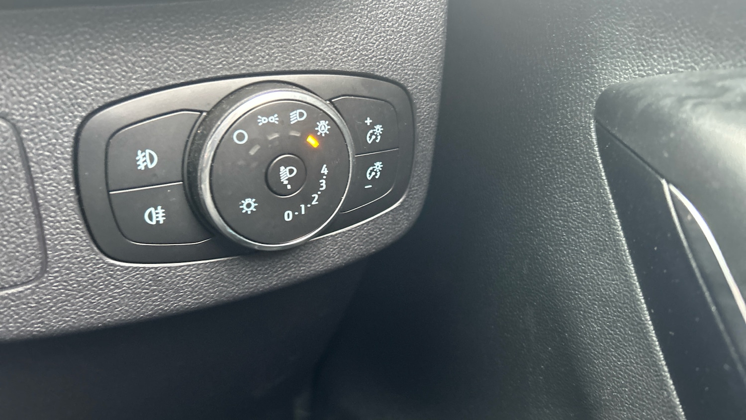 Used Ford Puma 2023 for sale - 78066610: Photo 25