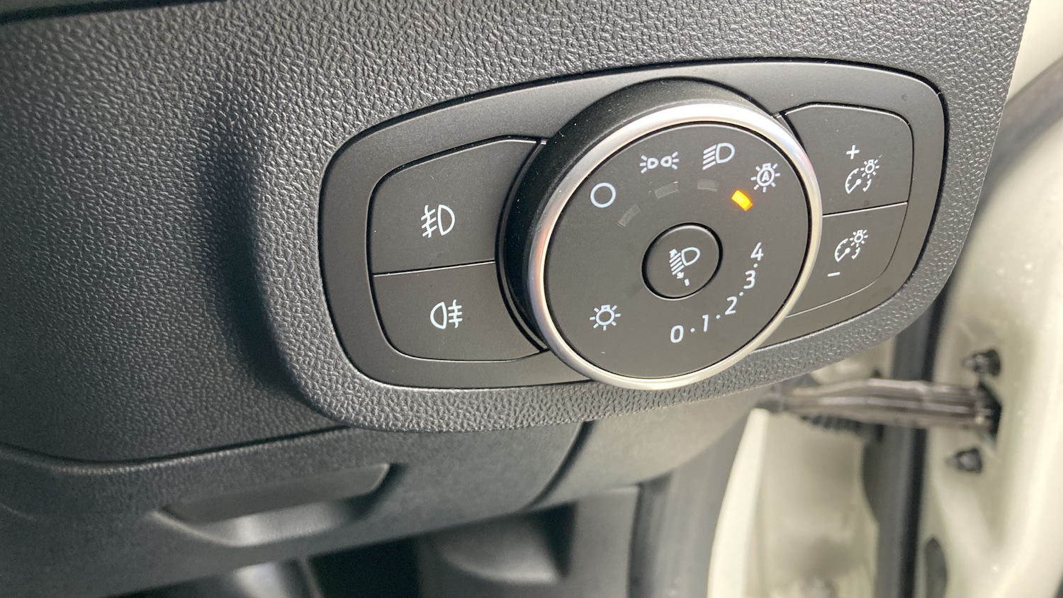 Used Ford Fiesta 2020 for sale - 76891940: Photo 26