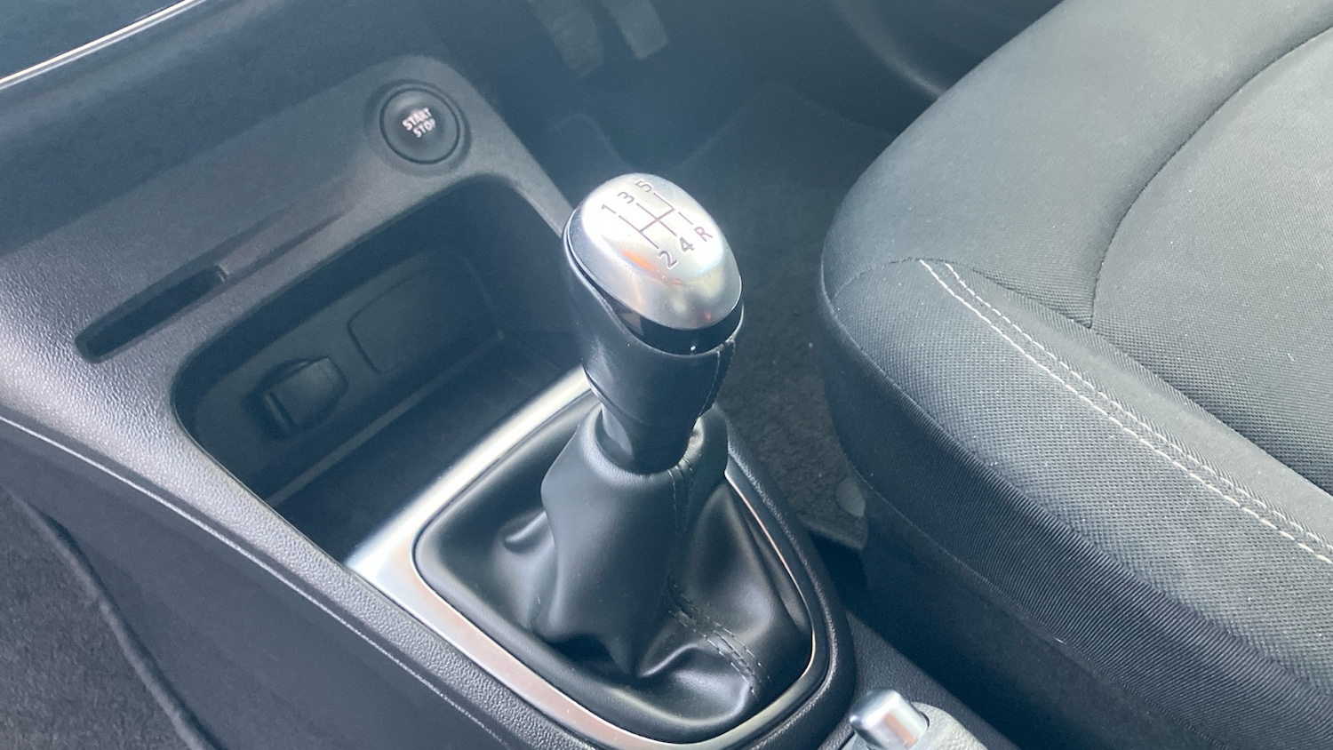 Used Renault Captur 2019 for sale - 76903829: Photo 13