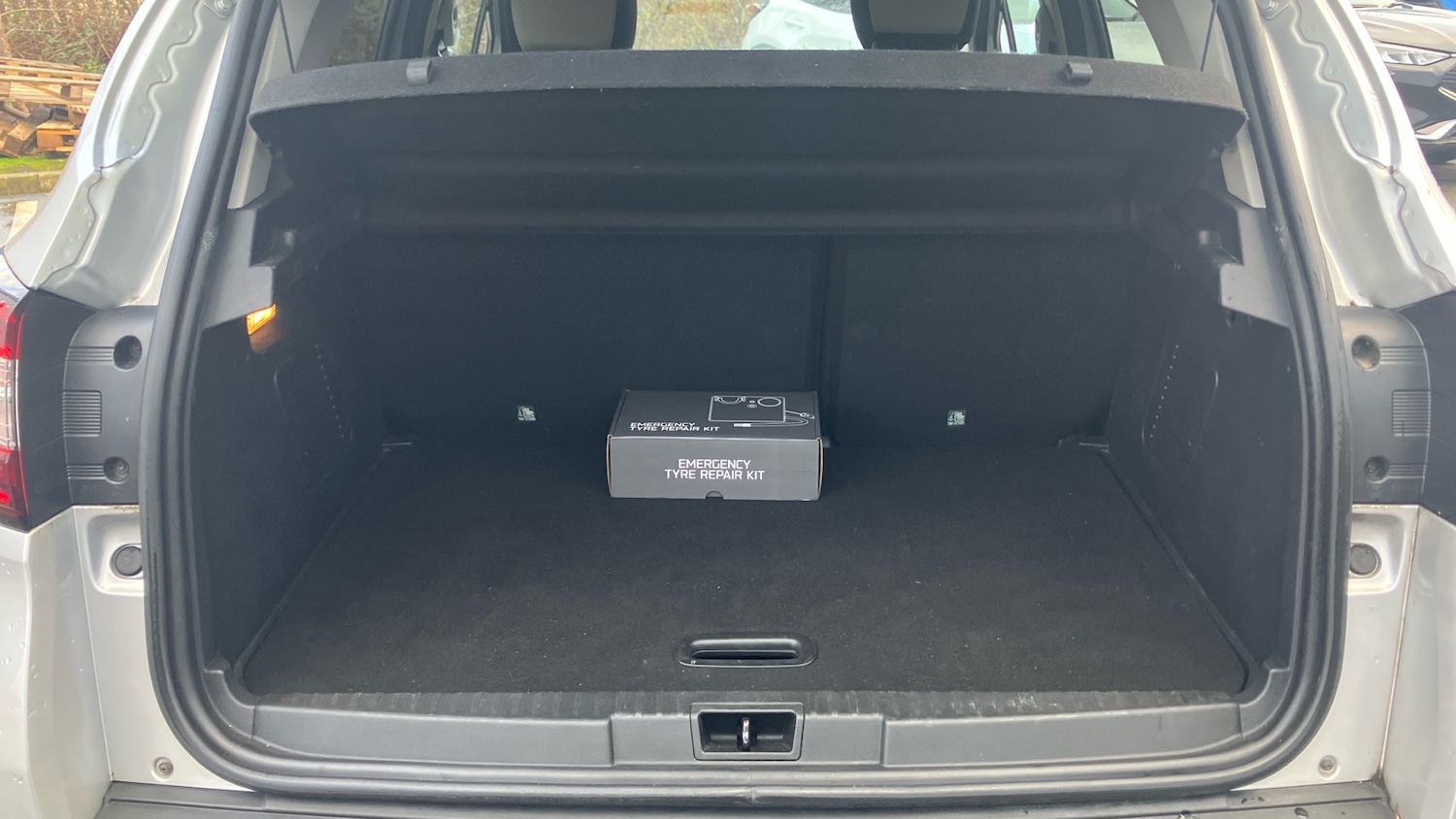 Used Renault Captur 2019 for sale - 76903829: Photo 4