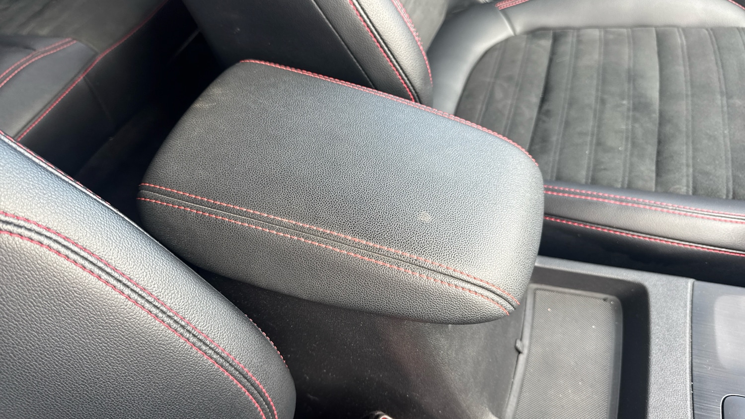 Used Ford Kuga 2021 for sale - 76393946: Photo 37