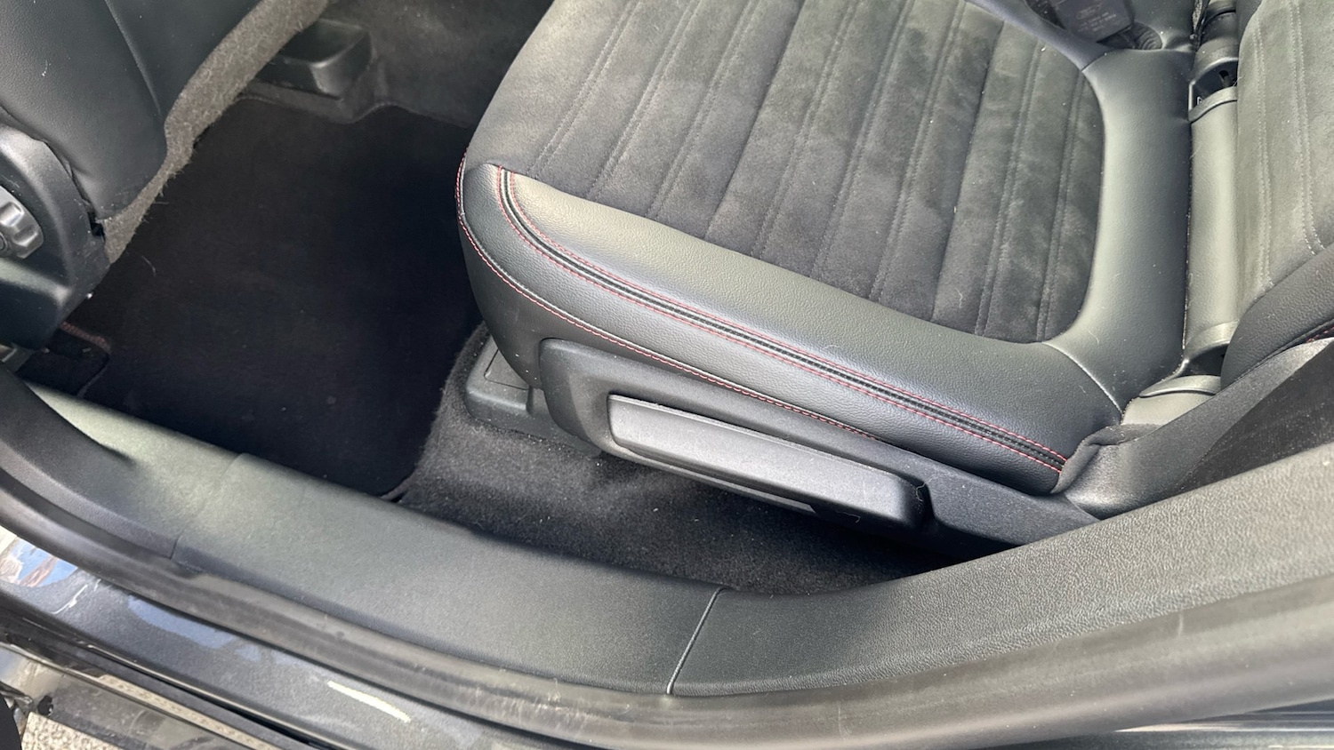 Used Ford Kuga 2021 for sale - 76393946: Photo 44