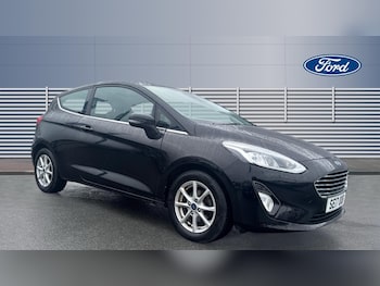 Used Ford Fiesta 2017 for sale - 77489852: Photo