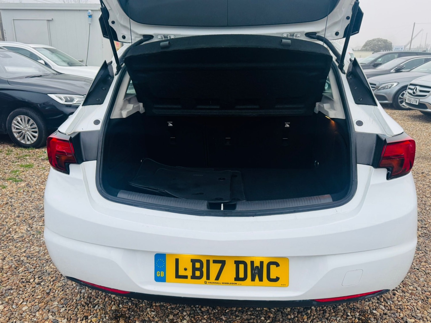 Used Vauxhall Astra 2017 for sale - 77802695: Photo 26