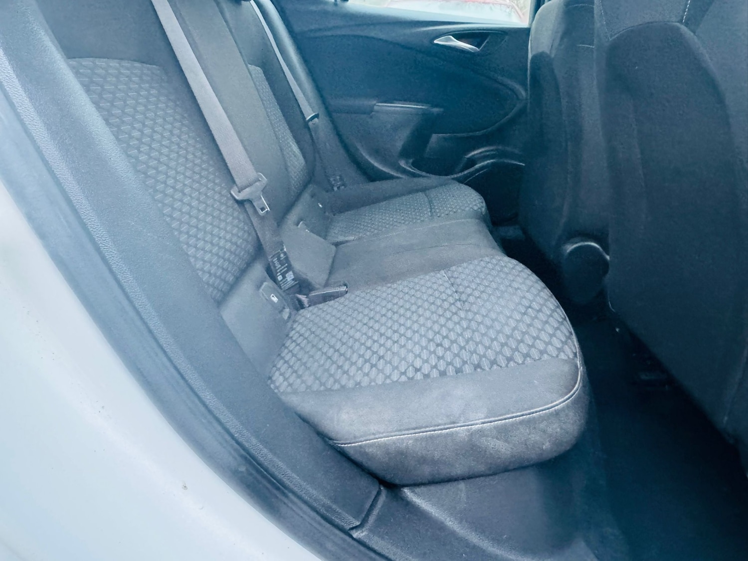 Used Vauxhall Astra 2017 for sale - 77802695: Photo 46