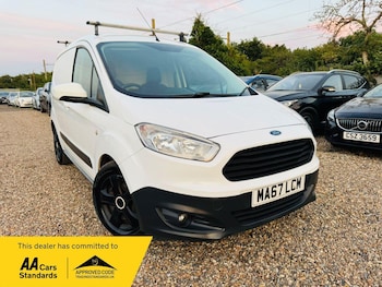 Used Ford Transit Courier 2017 for sale - 79181534: Photo
