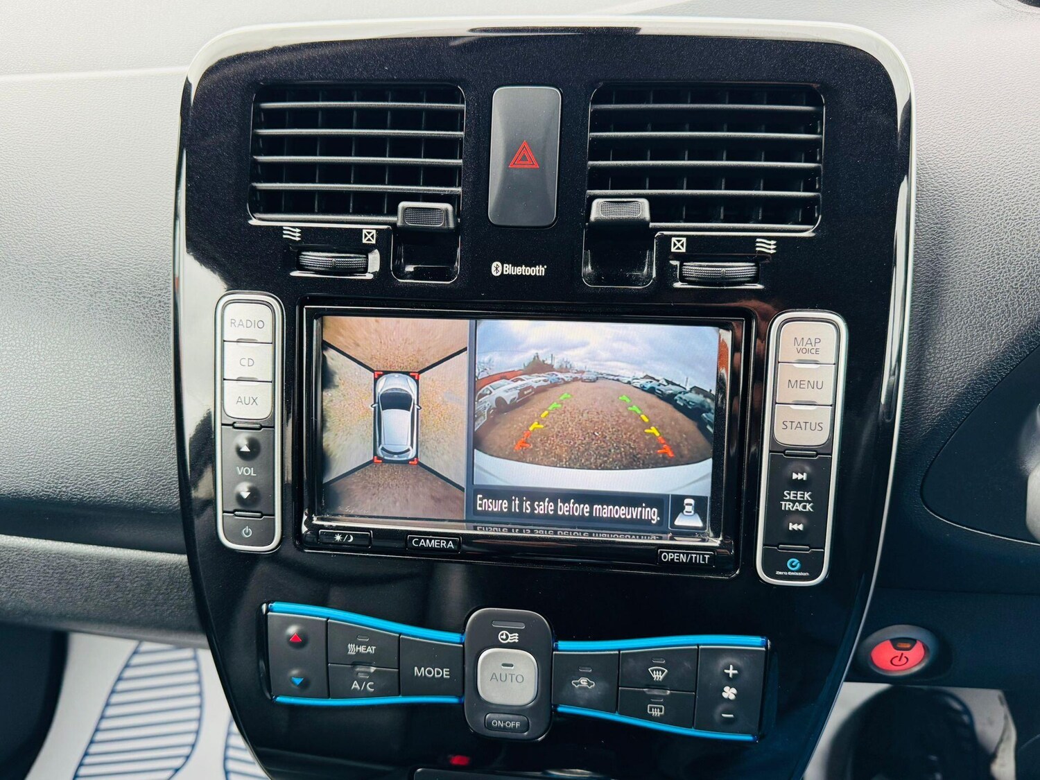 Used Nissan Leaf 2016 for sale - 77802492: Photo 40