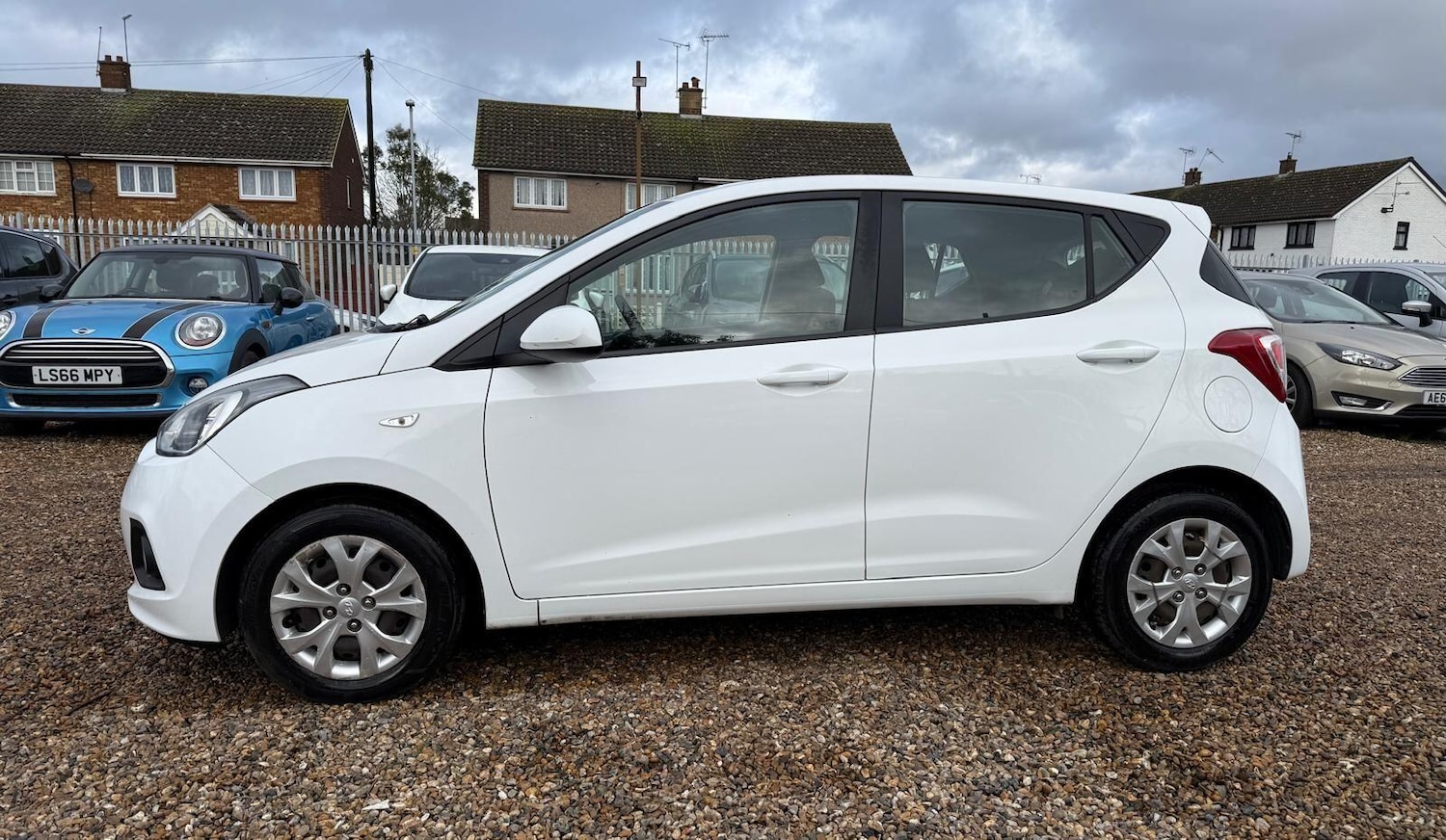 Used Hyundai i10 2016 for sale - 77802488: Photo 20