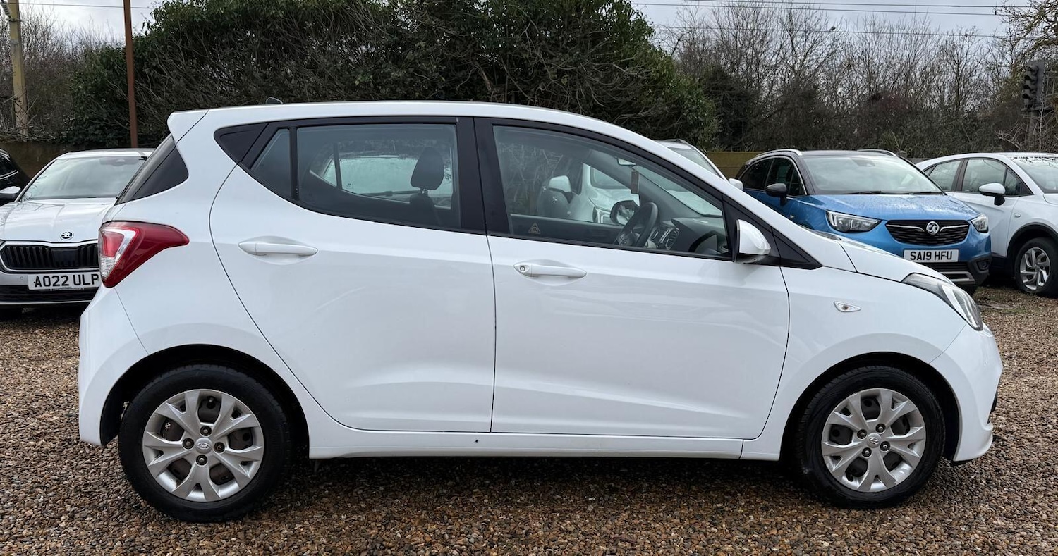 Used Hyundai i10 2016 for sale - 77802488: Photo 29