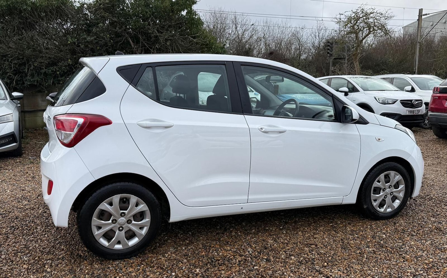 Used Hyundai i10 2016 for sale - 77802488: Photo 30