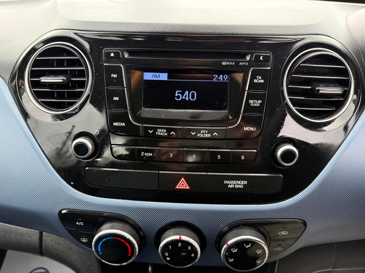 Used Hyundai i10 2016 for sale - 77802488: Photo 48