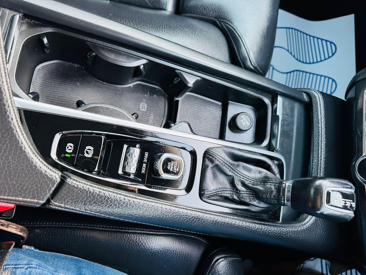 Used Volvo S90 2018 for sale - 77872052: Photo 25