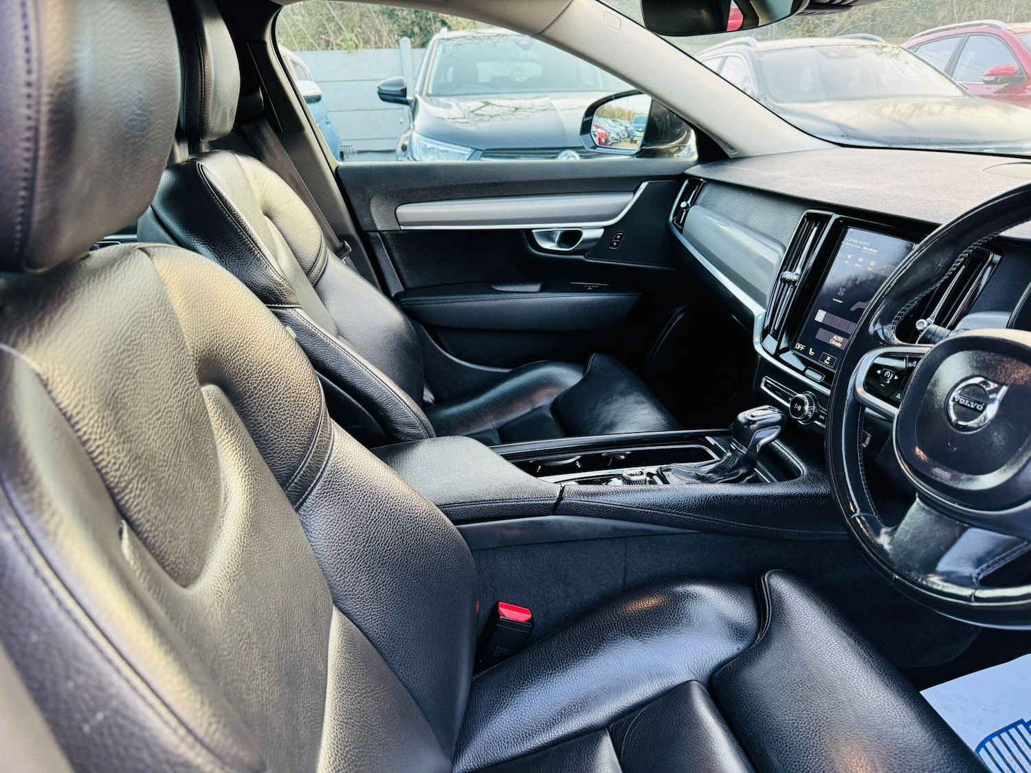 Used Volvo S90 2018 for sale - 77872052: Photo 30