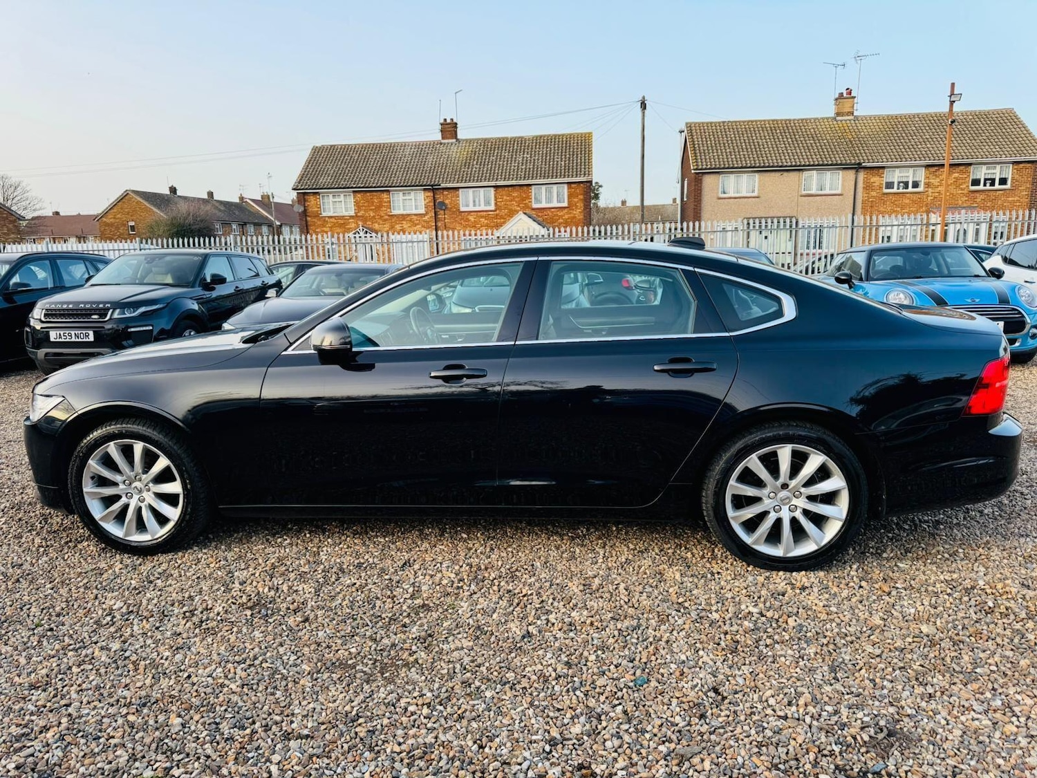 Used Volvo S90 2018 for sale - 77872052: Photo 5