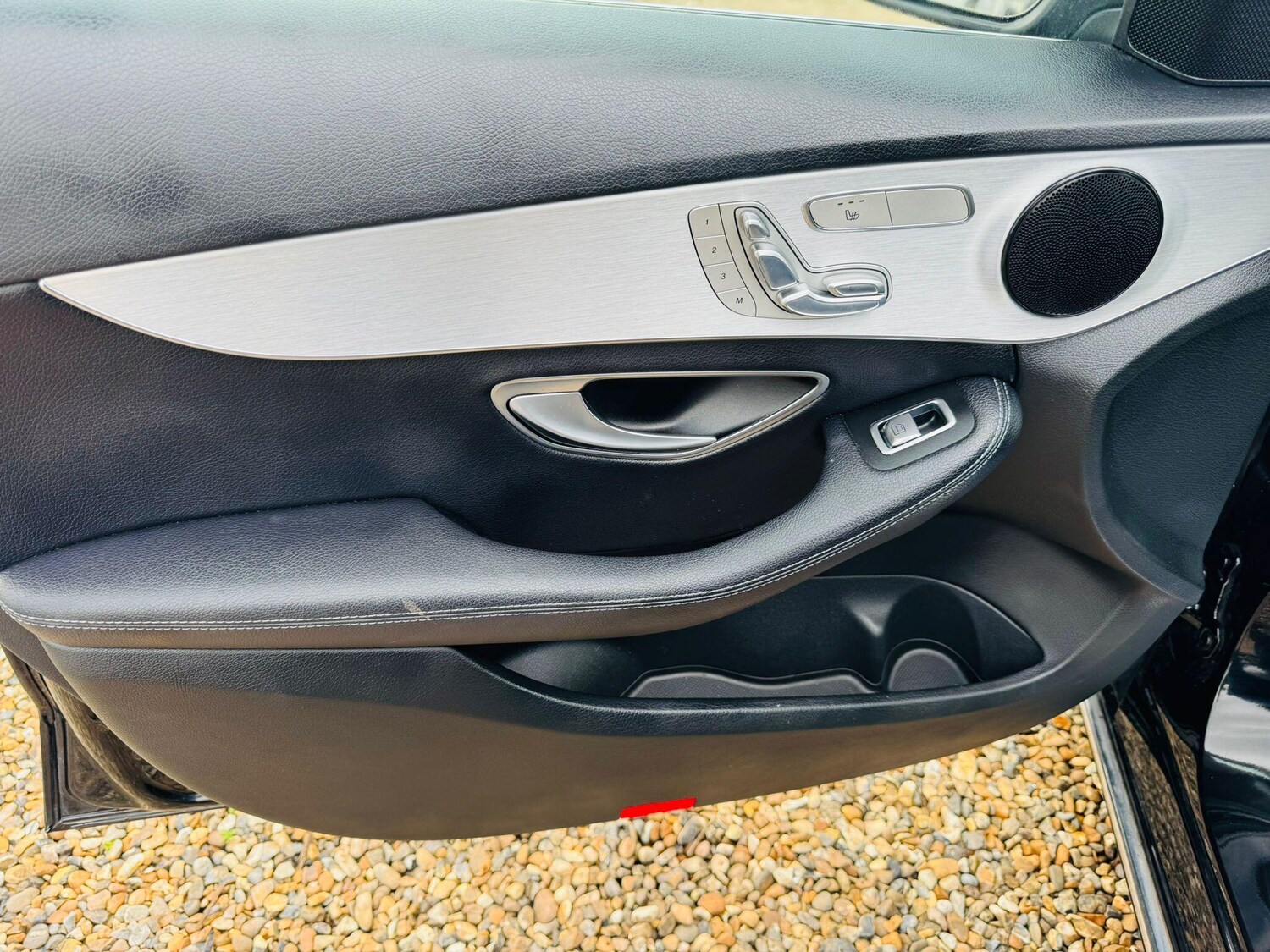 Used Mercedes-Benz C Class 2017 for sale - 77872060: Photo 40