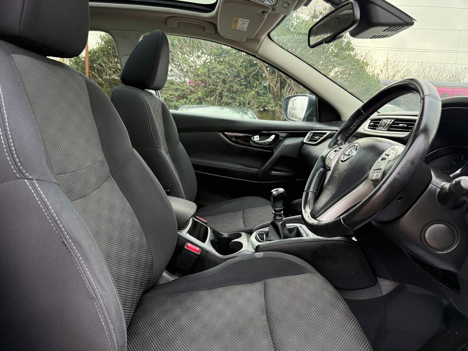 Used Nissan Qashqai 2016 for sale - 77872053: Photo 23