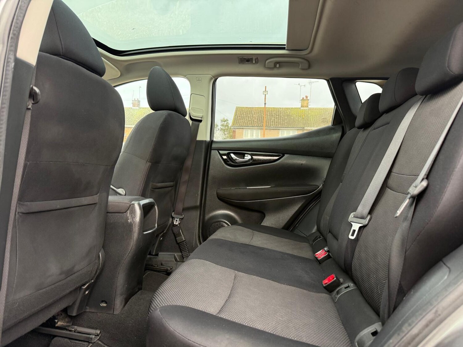 Used Nissan Qashqai 2016 for sale - 77872053: Photo 24