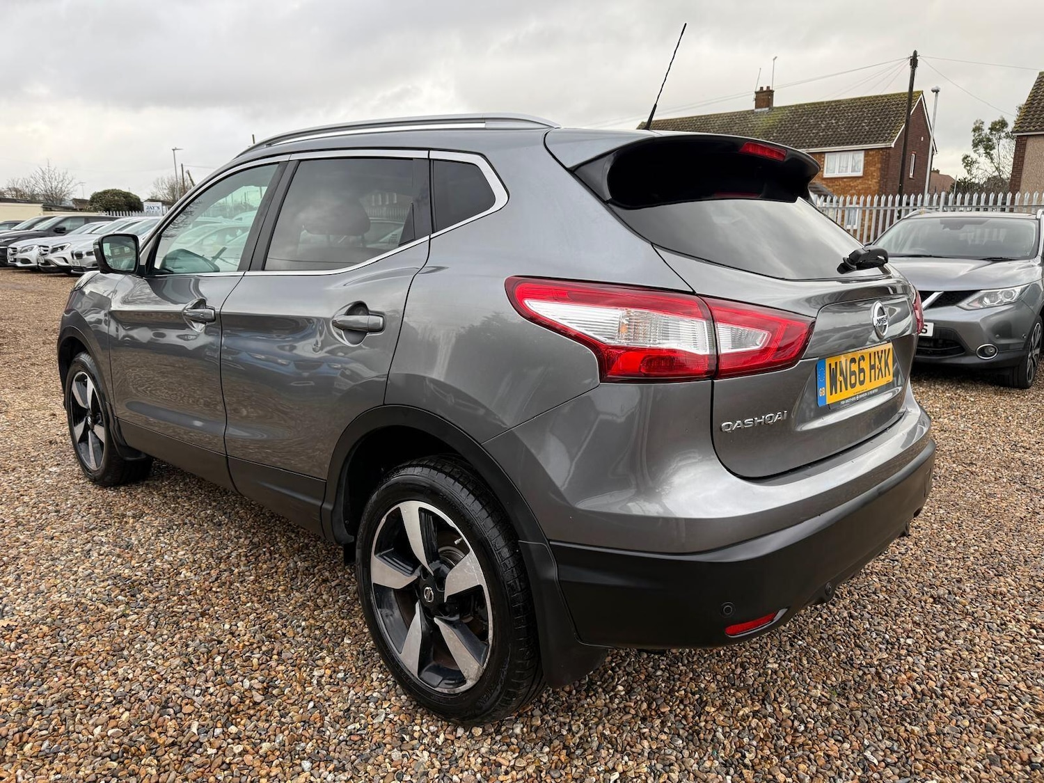 Used Nissan Qashqai 2016 for sale - 77872053: Photo 4