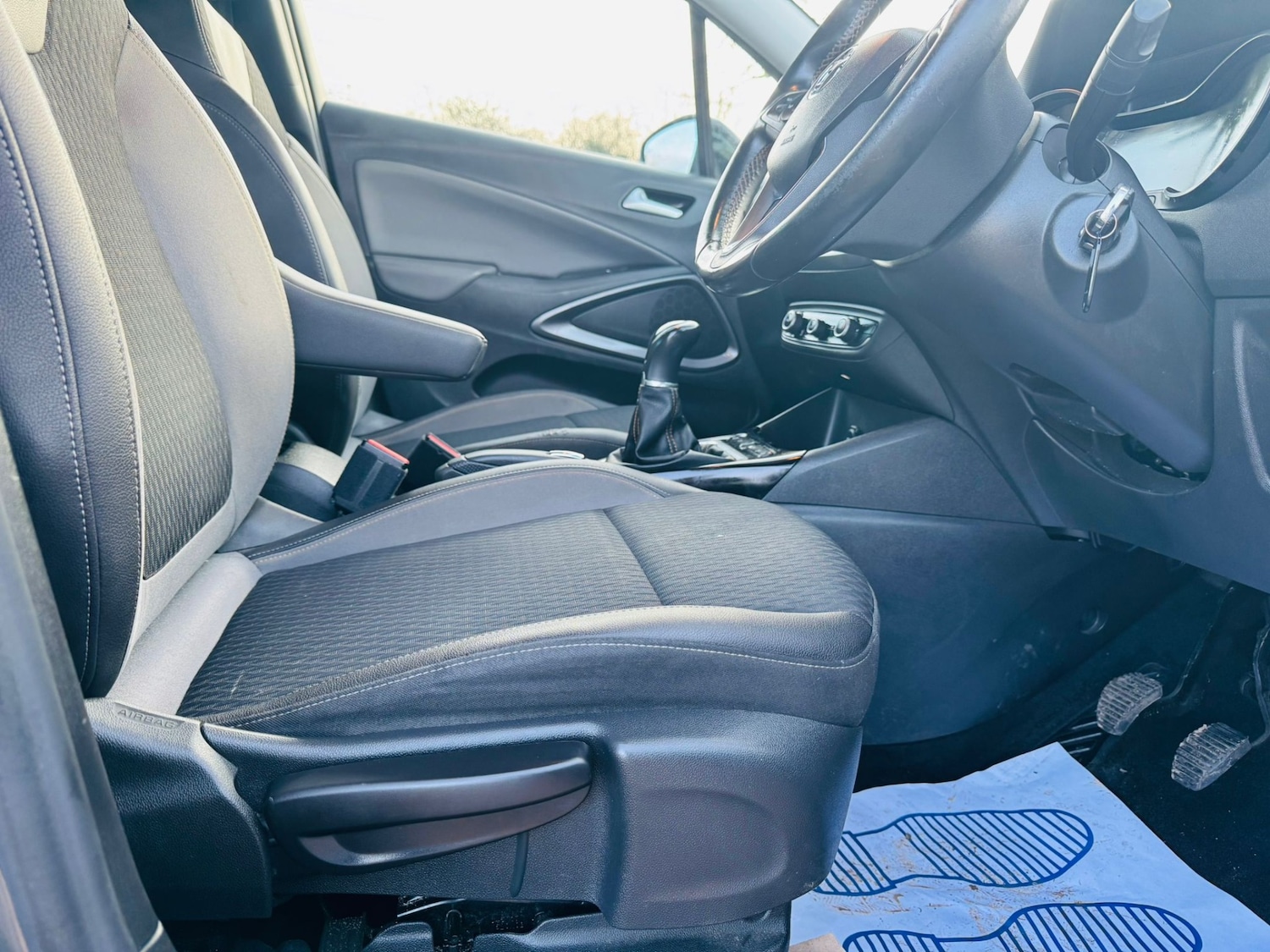 Used Vauxhall Crossland X 2017 for sale - 77831806: Photo 23