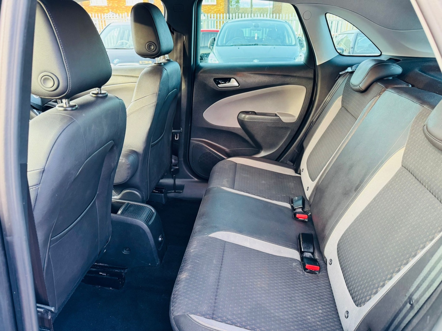 Used Vauxhall Crossland X 2017 for sale - 77831806: Photo 32