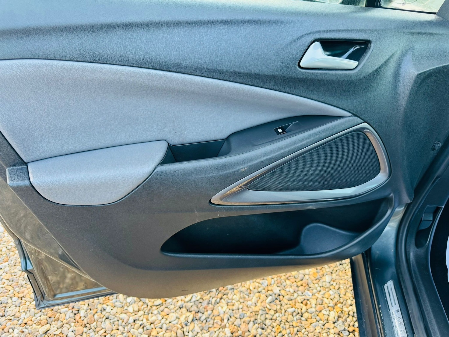 Used Vauxhall Crossland X 2017 for sale - 77831806: Photo 33