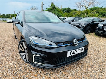 Used Volkswagen Golf 2017 for sale - 78947131: Photo