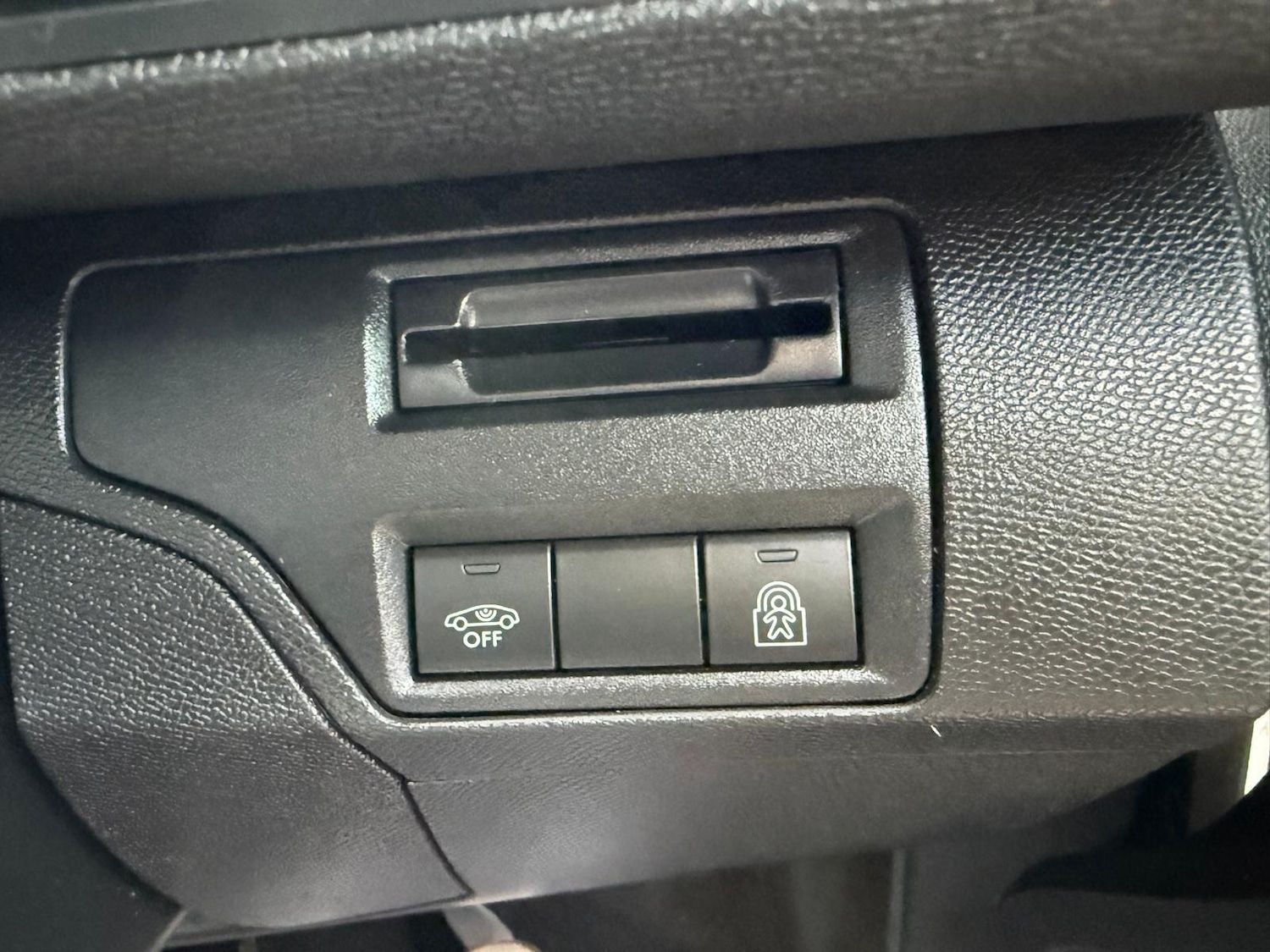 Used Peugeot 3008 2017 for sale - 78033991: Photo 35