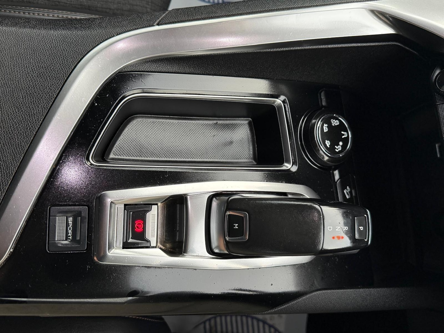 Used Peugeot 3008 2017 for sale - 78033991: Photo 36