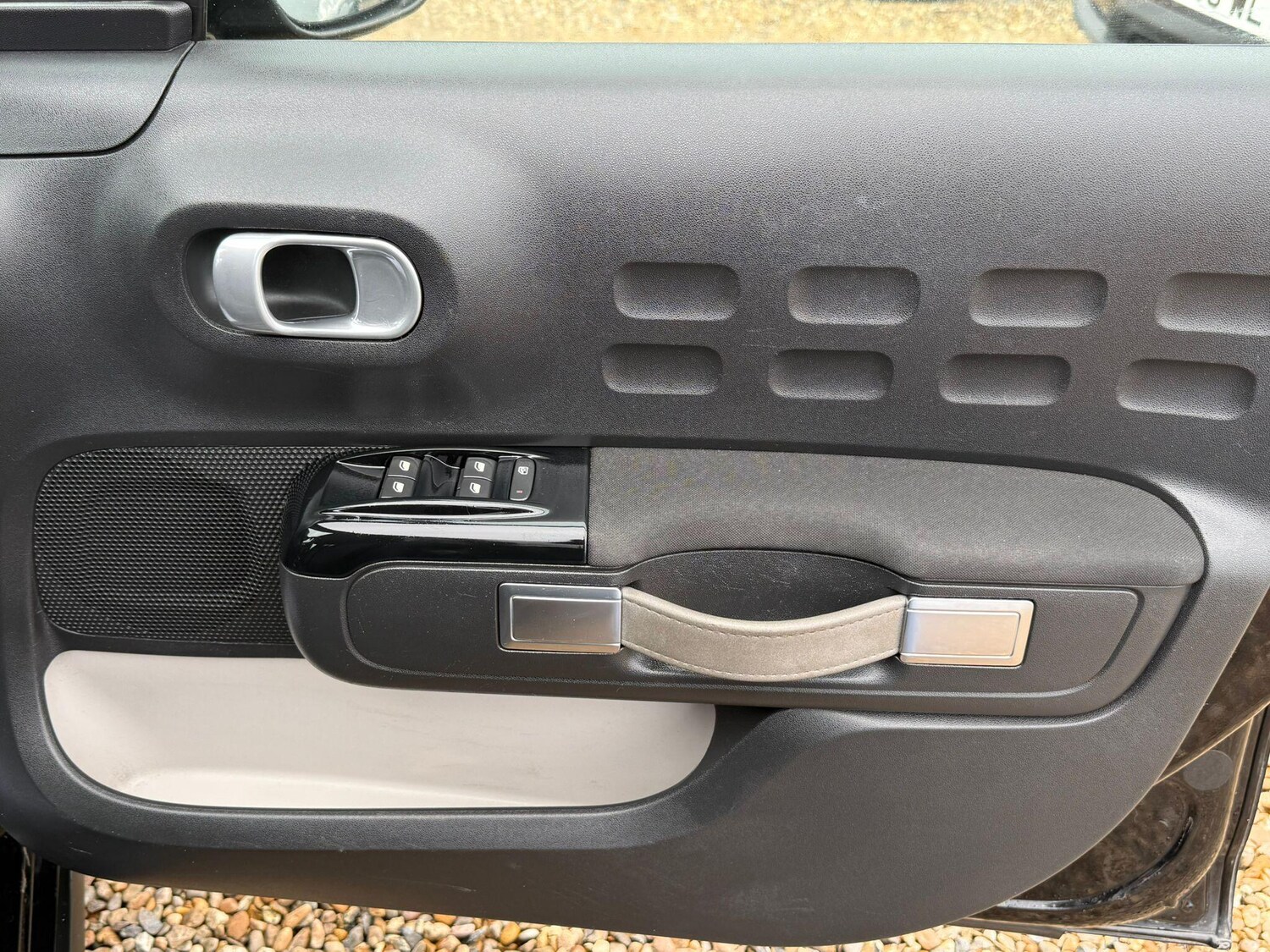 Used Citroen C3 2018 for sale - 77872063: Photo 32