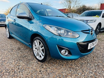 Used Mazda Mazda2 2014 for sale - 78100593: Photo