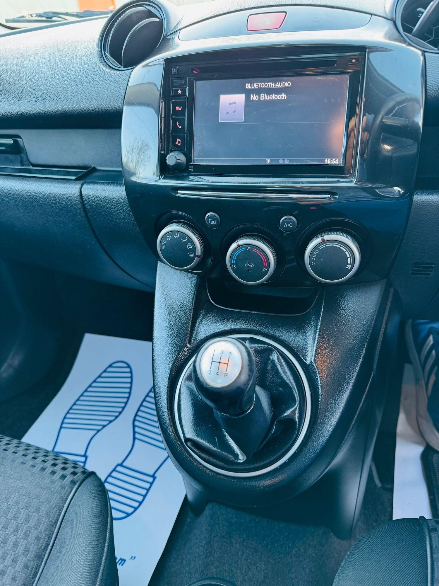 Used Mazda Mazda2 2014 for sale - 78100593: Photo 24