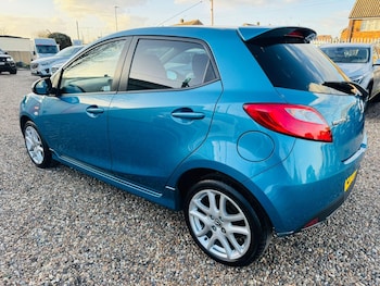 Used Mazda Mazda2 2014 for sale - 78100593: Photo
