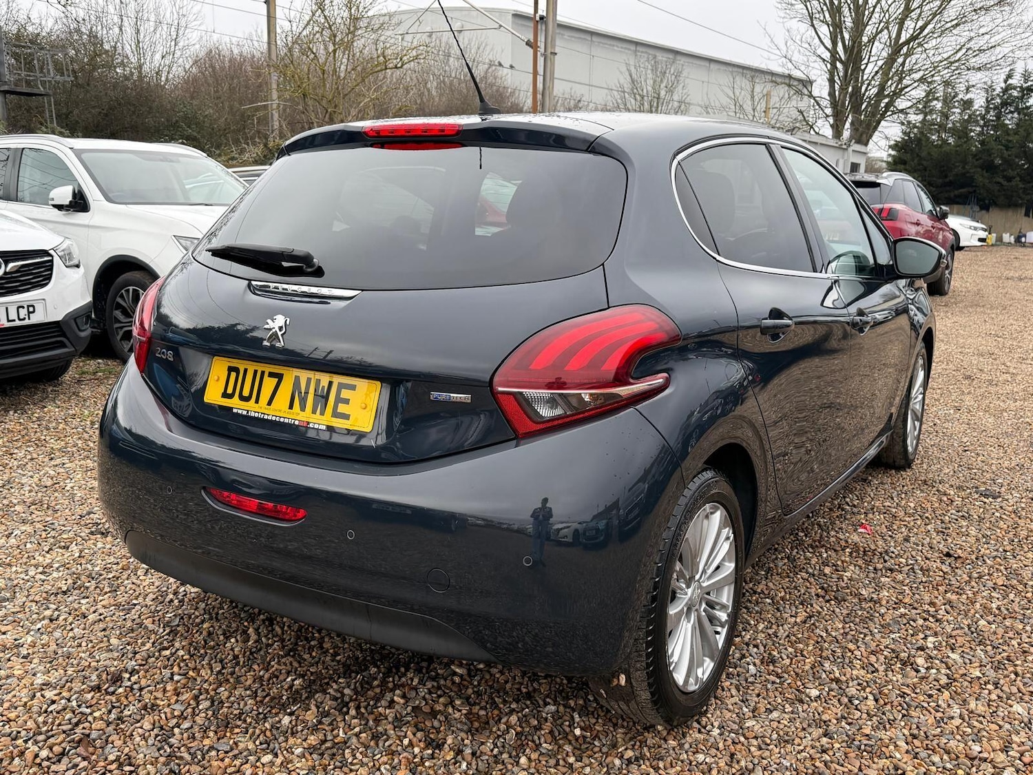 Used Peugeot 208 2017 for sale - 77872056: Photo 25