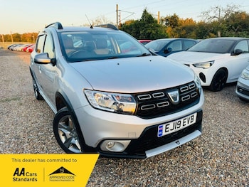 Used Dacia Sandero Stepway 2019 for sale - 79532746: Photo