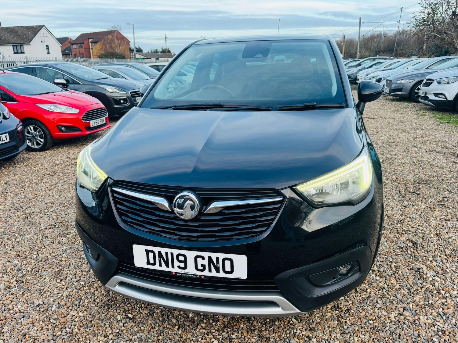 Used Vauxhall Crossland X 2019 for sale - 77802475: Photo 2