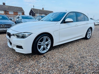 Used BMW 3 Series 2018 for sale - 77892474: Photo